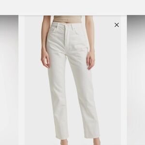 REFORMATION Cynthia High Relaxed Jean - Ivory 28"